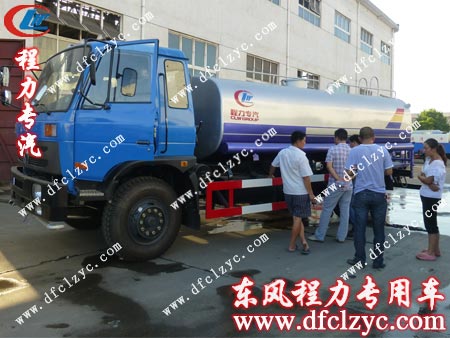 湖北程力东风153洒水车