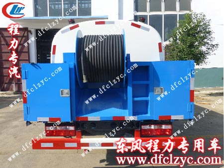 东风多利卡高压清洗车尾部图 东风多利卡高压清洗车尾部图