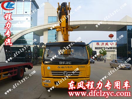 东风多利卡高空作业车准备出发了 东风多利卡高空作业车准备出发了