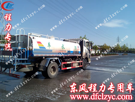 湖北程力解放J6洒水车的强大功能展现的淋漓尽致 湖北程力解放J6洒水车的强大功能展现的淋漓尽致