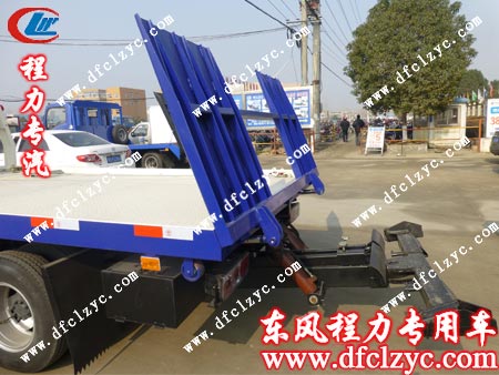 东风小多利卡清障车具有一拖二功能