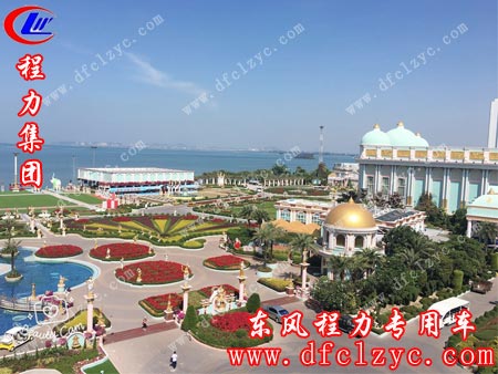 美丽的富贵黄金屋外景图