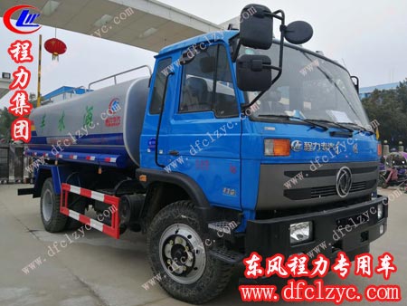 东风145洒水车出厂图片