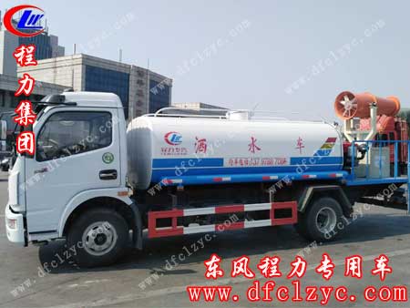 湖北程力东风大多利卡喷药车已进入高速公路