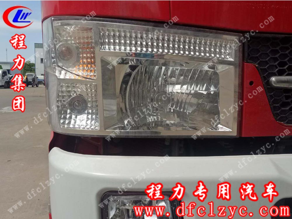 东风凯普特双排水罐消防车