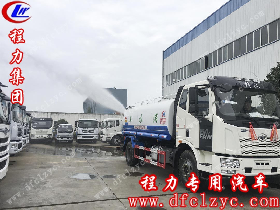 解放J6洒水车多少钱一辆?