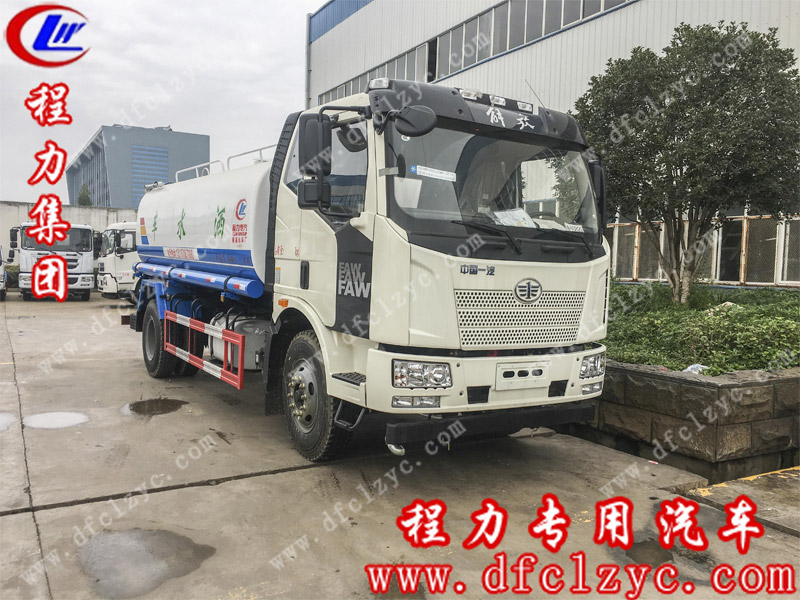 湖北程力集团解放J6洒水车（14方）