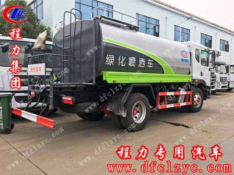 湖北程力专用汽车有限公司生产的国六东风D9洒水车
