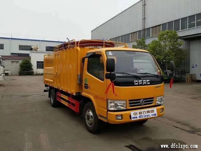 湖北程力东风多利卡污水处理车