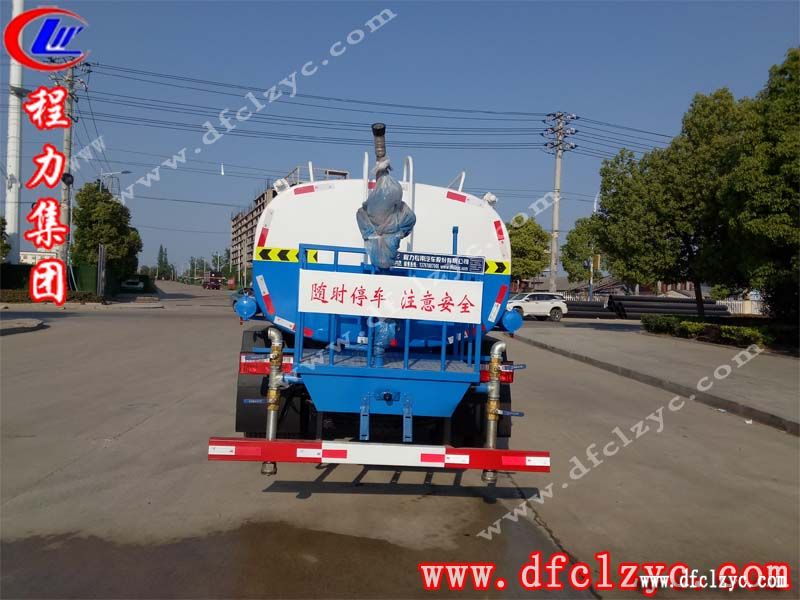程力集团国五福瑞卡多功能绿化洒水车