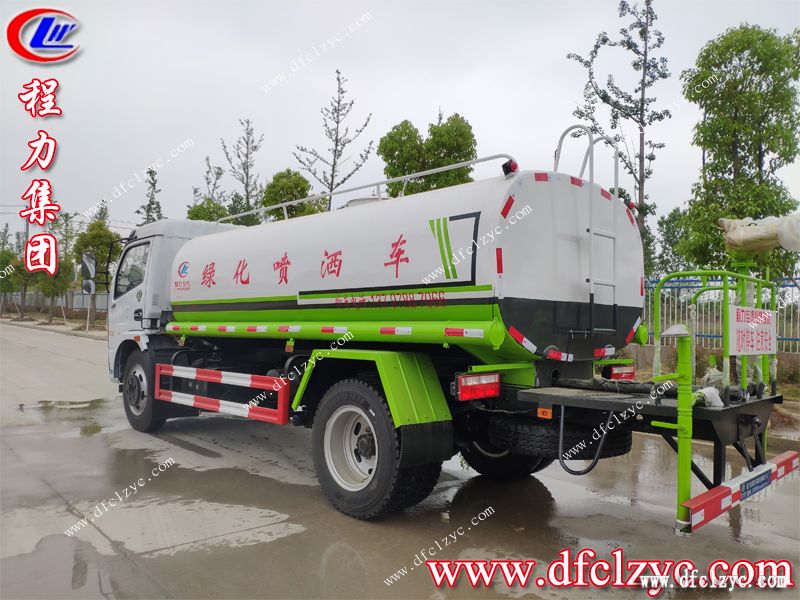 程力集团东风福瑞卡多功能绿化洒水车